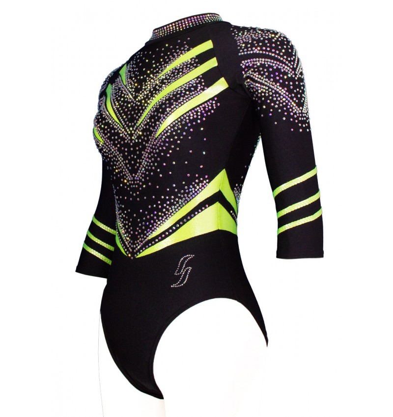 Justaucorps gym Startner Verone-01 noir avec détails jaunes et strass, manches longues et design graphique.